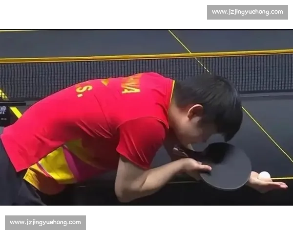 哨声响起：体育比赛中裁判判罚的关键作用与影响分析